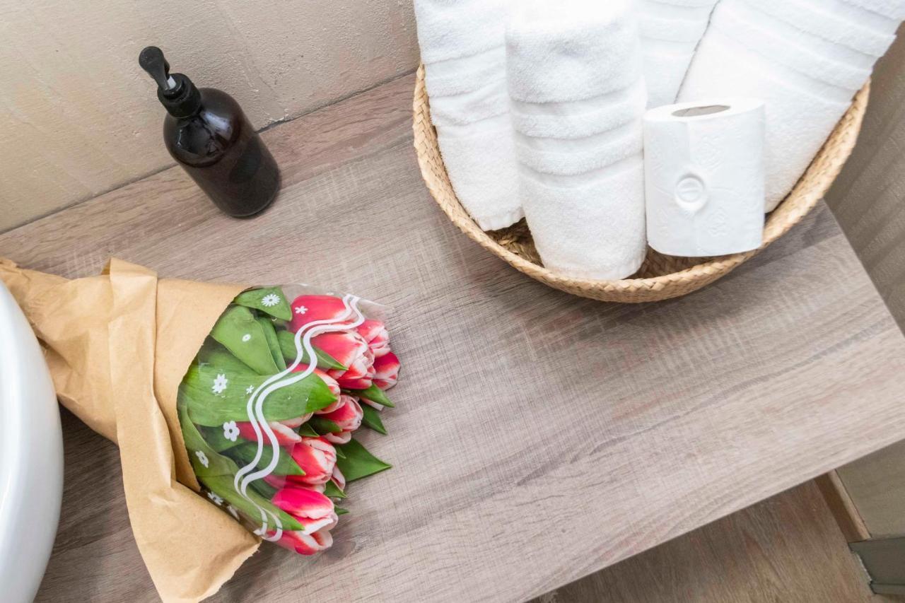 Apartamento Enjoy Room- Con Parcheggio Gratuito E Colazione Deliziosa ! *