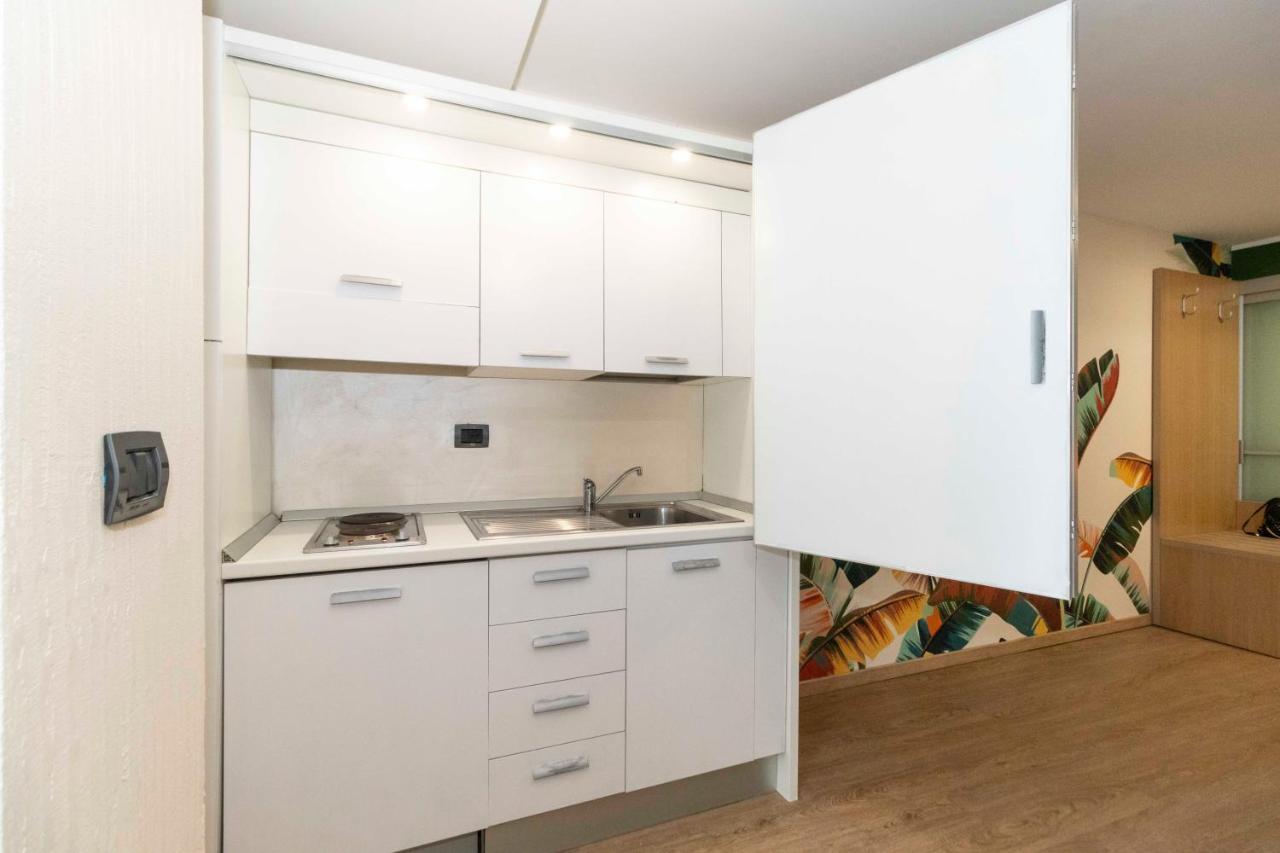Apartamento Enjoy Room- Con Parcheggio Gratuito E Colazione Deliziosa !